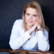 Belényessy Éva Pszichopedagógus életvezetési tanácsadó-Life Coach, igazságügyi med logó, embléma